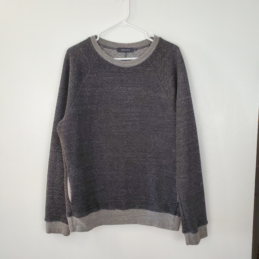 Michael Stars Men’s Grey crew neck quilted sweater size L